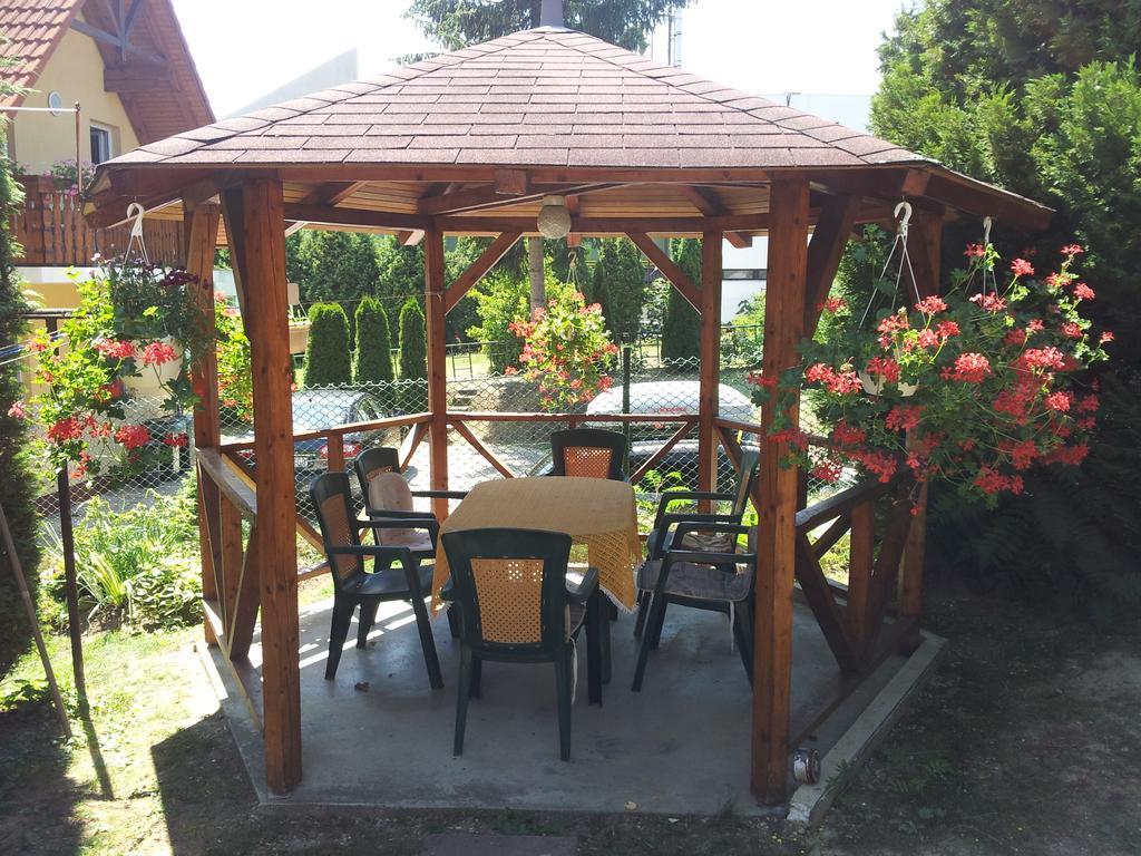 Antal Apartmanok Zalakaros Exterior foto
